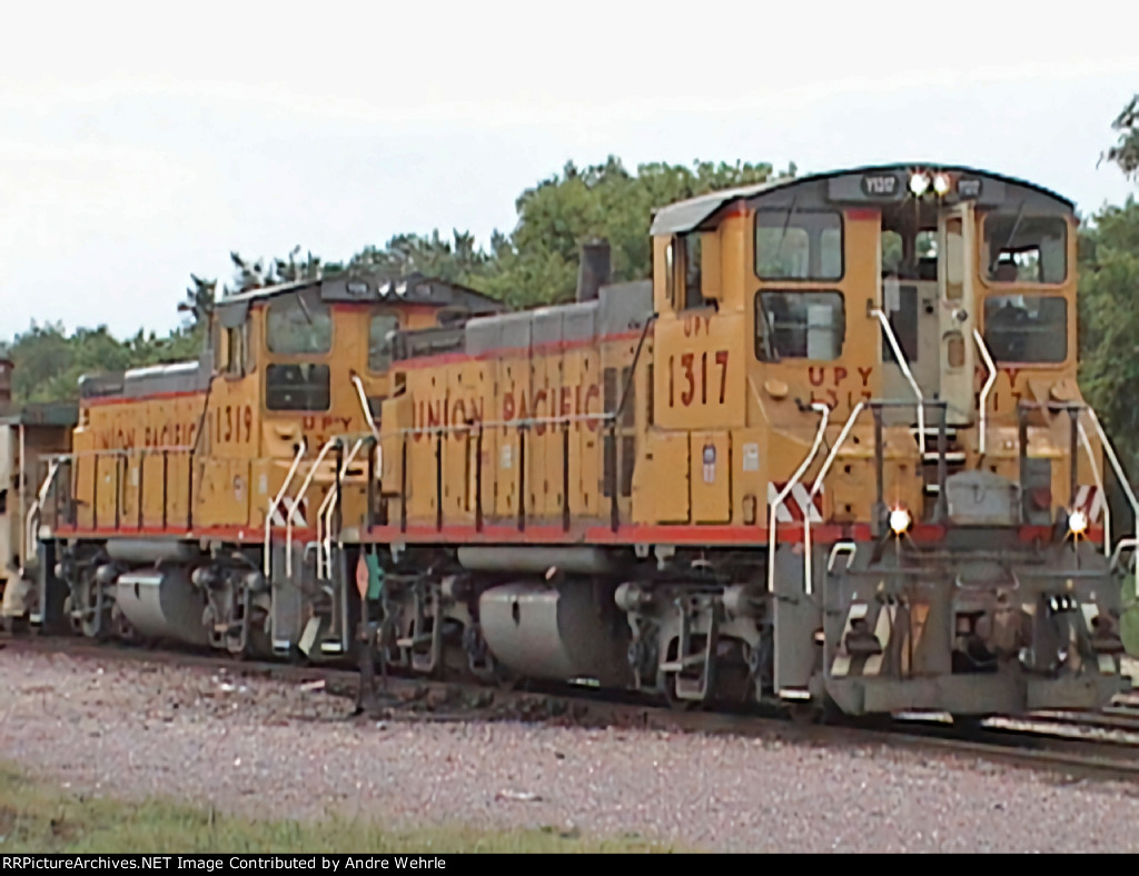 UPY 1317 & 1319 coupled to the caboose